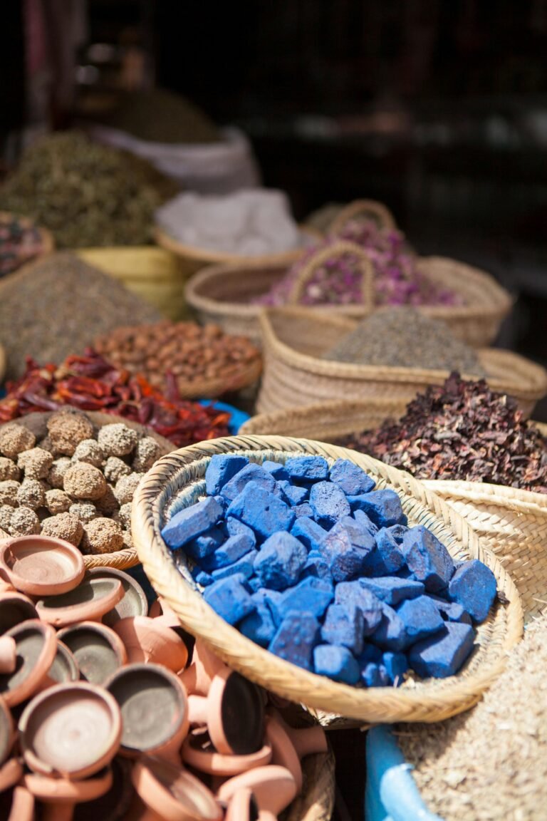 Tours de Varios Días por Marruecos Morocco desert and mountain scenery on the 12-day Morocco Experience private tour